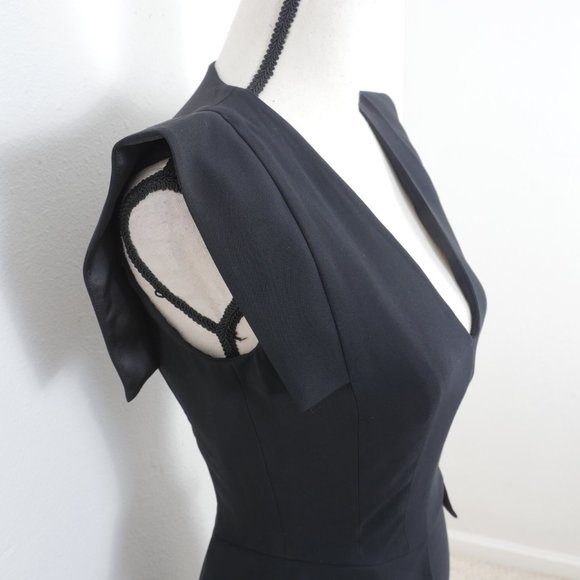 Tabitha Webb Honeysuckle Onyx Black Sleeveless V Neck Partial Peplum Waist Dress - Picture 5 of 12